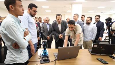 وزير الاتصالات يزور مركز إبداع مصر الرقمية بالمنطقة التكنولوجية في بني سويف الجديدة