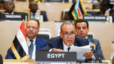 مصر تدين بشدة استهداف ناقلة نفط إماراتية في مضيق هرمز