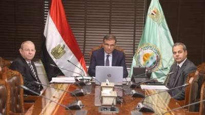 وزير الزراعة يشارك في اجتماعات الهيئات المالية العربية وهيئة الاستثمار والإنماء الزراعي