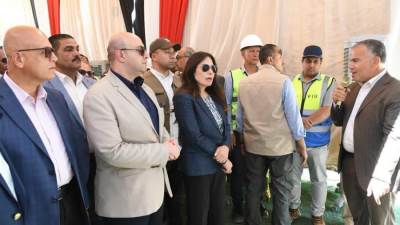 وزيرة الإسكان ومحافظ الفيوم يتفقدان محطة معالجة صرف صحي أبو شنب 