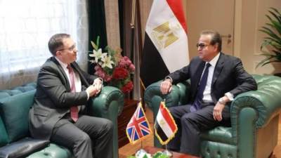 الدكتور خالد عبدالغفار يبحث مع السفير البريطانيربمصررالتعاون المشترك في المجالات الصحية