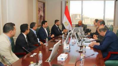 الكهرباء تبحث مع تحالف «جيلا -انترو - سيجنفاي» التعاون في مجالات الطاقة