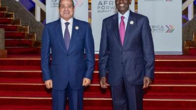 الرئيس السيسي يؤكد اعتزاز مصر بعلاقاتها التاريخية والراسخة مع كينيا