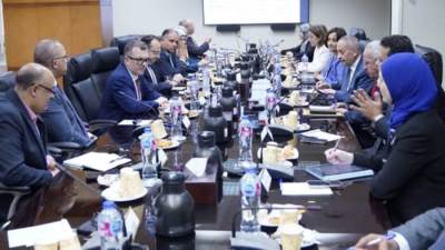 "رستم" يترأس مجلس إدارة معهد التخطيط القومي ويستعرض خطة عمل 2026/2027