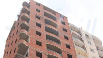 من يوقف سرطان الأبراج السكنية المخالفة ياحكومة؟ 