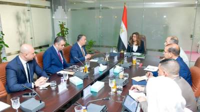 حزمة إجراءات حكومية عاجلة لإدارة الميكروباص والسرفيس بالمحافظات