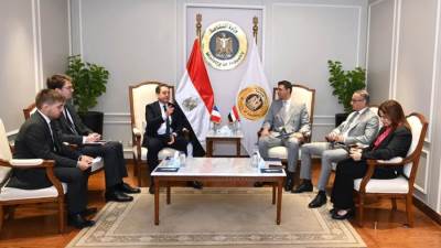 200 شركة فرنسية توفر 50 ألف وظيفة بالسوق المصري
