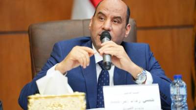 العمل: تراجع البطالة إلى 6% بفضل المشروعات القومية في عهد الرئيس السيسي