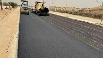 وزيرة الإسكان تتابع مشروعات المرافق والتطوير بمدن الصعيد الجديدة