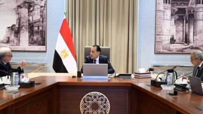 دمج وإلغاء وتحويل.. رئيس الوزراء يتابع خطة إعادة هيكلة 59 هيئة اقتصادية