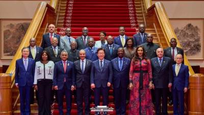 مصر تدعو الشركات الكورية لزيادة استثماراتها والاستفادة من المشروعات القومية الكبرى