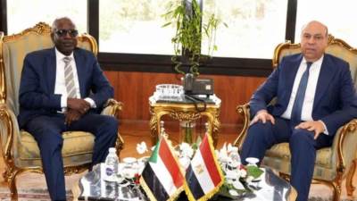 تعاون "مصري-سوداني" لدعم خطط تطوير المطارات والملاحة الجوية بالسودان