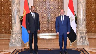 السيسي ونظيره الإريتري يناقشان سبل حماية أمن البحر الأحمر