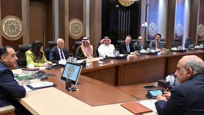 مدبولي يناقش مع شركة "أكوا باور" التعاون بمشروعات تحلية مياه البحر