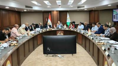 محافظة الجيزة تطرح بالمزاد العلني وحدات بسوق الخضار والفاكهة 