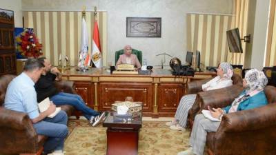 رئيس جهاز السويس الجديدة تبحث مع شركة كناوف خطط التوسع الصناعي ودعم الاستثمارات