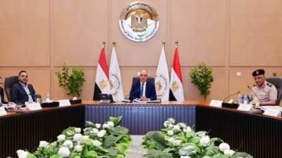 "الري" تناقش 51 موضوعًا وتوافق على 4 مشروعات قومية بالسواحل المصرية