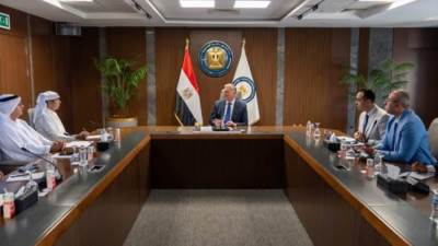 إينوك الإماراتية تبدأ رحلة الاستثمار في تموين الطائرات بمصر