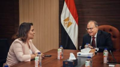 تبادل الخبرات بين "مصر وتونس" في الرقابة والتسجيل واليقظة الدوائية