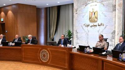 مجلس الوزراء يوافق على شراء سيارة بسلم هيدروليكي للحماية المدنية بالإسكندرية