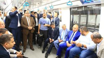 المونوريل..وزير النقل يوضح أهمية استقلال وسائل النقل الجماعي الجديدة
