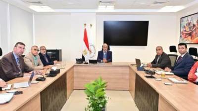 «شفاطات الرمال» تكنولوجيا جديدة لحماية الشواطئ المصرية من التآكل