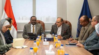 هيئة الدواء المصرية تدعم تطوير المنظومة الدوائية في السودان