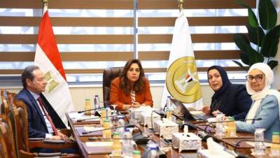 خطة مصرية لتحويل موانىء البحر الأحمر لموانىء خضراء