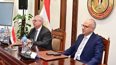وزير الري: مصر متمسكة بحقوقها المائية وترتكز في سياساتها على القانون الدولي