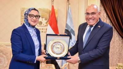 "العربية للتصنيع": مراجعة إجراءات تأسيس العربية للأخشاب بالتعاون مع الوادي الجديد