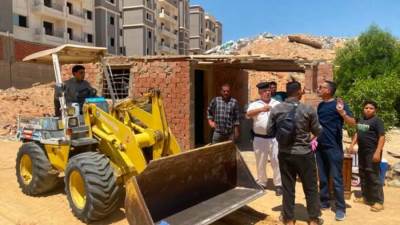 جهاز حدائق أكتوبر يواصل التصدي لمخالفات البناء