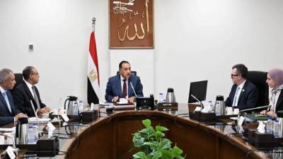 رئيس الوزراء يتابع جهود حوكمة التمويلات التنموية للمشروعات المختلفة