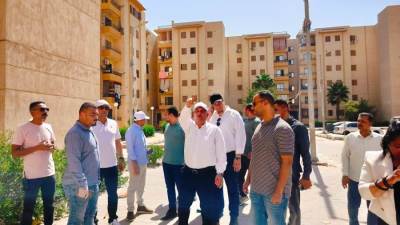 المهندس ياسر عبد الحليم يتفقد أعمال التطوير بحدائق أكتوبر