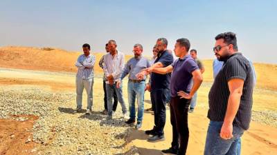 المهندس محمود مراد يتابع تقدم أعمال الطرق وشبكات الكهرباء بالمناطق المضافة بالأمل