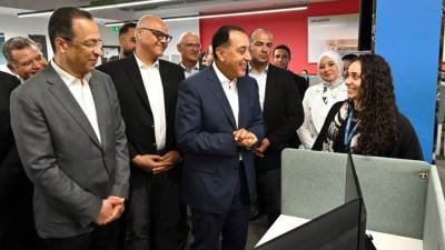 رئيس الوزراء يتفقد شركة " Concentrix " الأمريكية