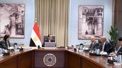 "مدبولي": مصر تلقت عروضًا عالمية لتنفيذ محطات تحلية لمياه البحر