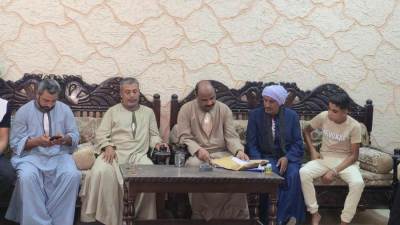 النائب علي سيد معوض يتلقى طلبات المواطنين بمنزله ( صور) 