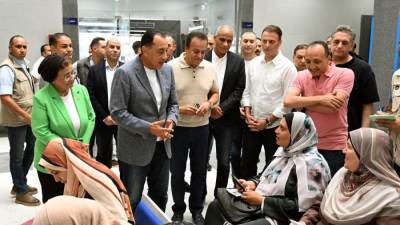 توجيه عاجل من رئيس الوزراء بشأن آلية عمل الوحدات الصحية