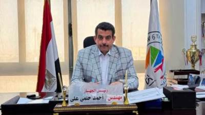 المهندس  أحمد حلمي: تكثيف أعمال الصيانة والتشجير في المحاور الرئيسية بأكتوبر الجديدة