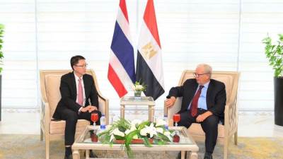 مصر تدعو الشركات التايلاندية للاستفادة من الفرص الاستثمارية بقناة السويس