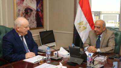 مصر تناقش خطط استقبال الوقود النووي من روسيا