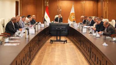 «العمل»: 399.5 مليون جنيه مساهمات تمويلية لتدريب وتأهيل العمال 