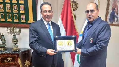اللجنة الأولمبية المصرية تكرّم المستشار عمر هريدي