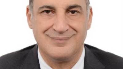 الغرفة التجارية تطالب الحكومة بالسماح للمصانع ببيع فائض الطاقة النظيفة