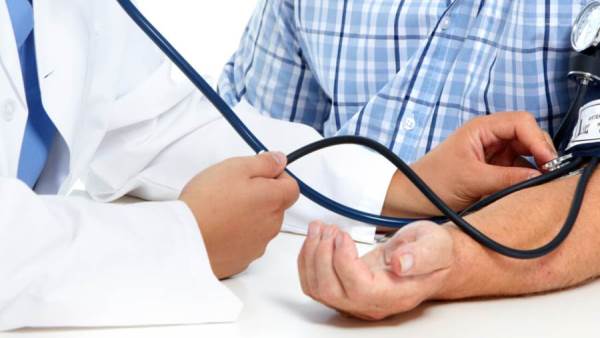 نظام غذائي صحي يضبط ضغط الدم ويحمي القلب والمخ