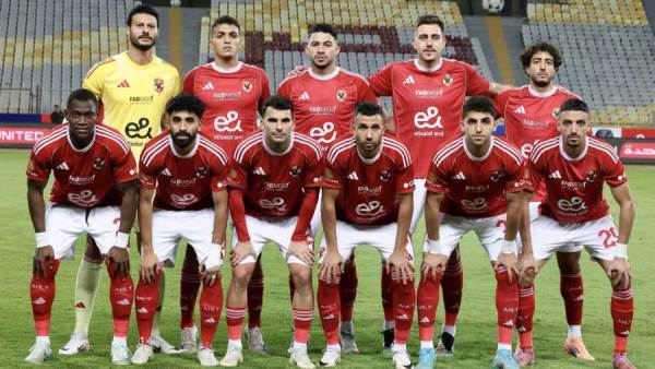 موعد مباراة الأهلي وسيراميكا كليوباترا في نص نهائي السوبر المصري