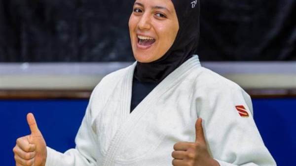 وزير الشباب والرياضة يهنئ صفا سليمان بأول إنجاز تاريخي للجودو المصري