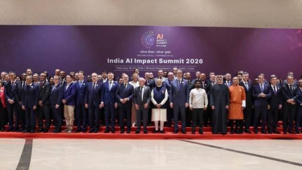 المهندس رأفت هندي يشارك فعاليات قمة تأثير الذكاء الاصطناعي في الهند