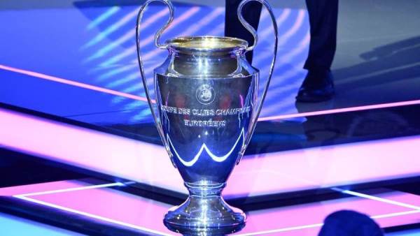 موعد قرعة دور الـ16 من دوري أبطال أوروبا 2026 والقنوات الناقلة