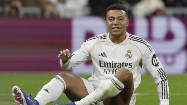 هل يلحق مبابي بمواجهة مانشستر سيتي؟.. المؤشر يُجيب